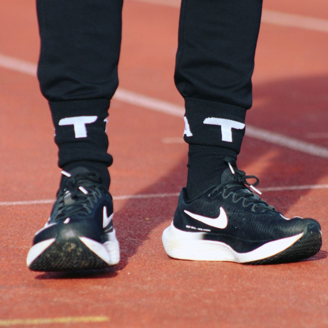 TIYA Running Socks - Black